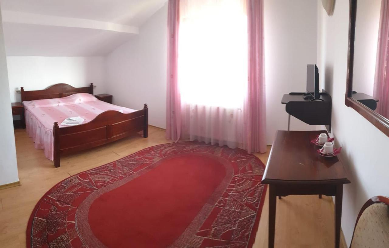 Motel Balcost Πιάτρα Νέαμτς Εξωτερικό φωτογραφία